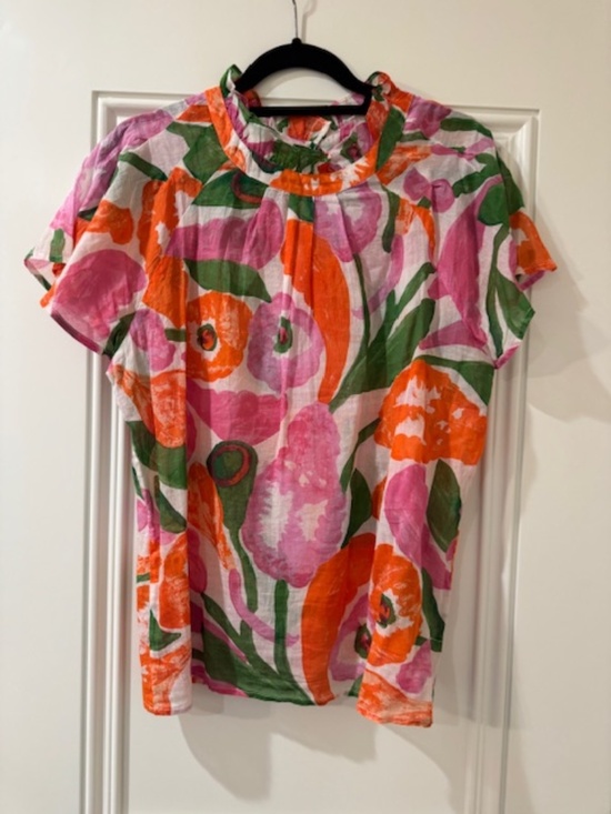 Banjanan Tops - EUC- worn ONCE! Banjanan Ruffle Collarl Joyful Top in Euphoric Bloom, $195, L